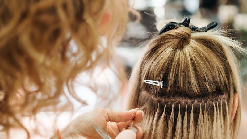 How to pick the best hair extensions in India