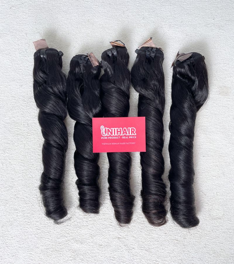 Natural Wavy Raw Hair Weft | 100% Raw Vietnamese Human Hair 1 Natural Wavy Raw Hair