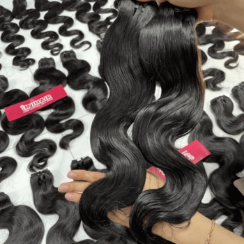 Natural Black Color Body Wavy Raw Weft Hair Available to Ship