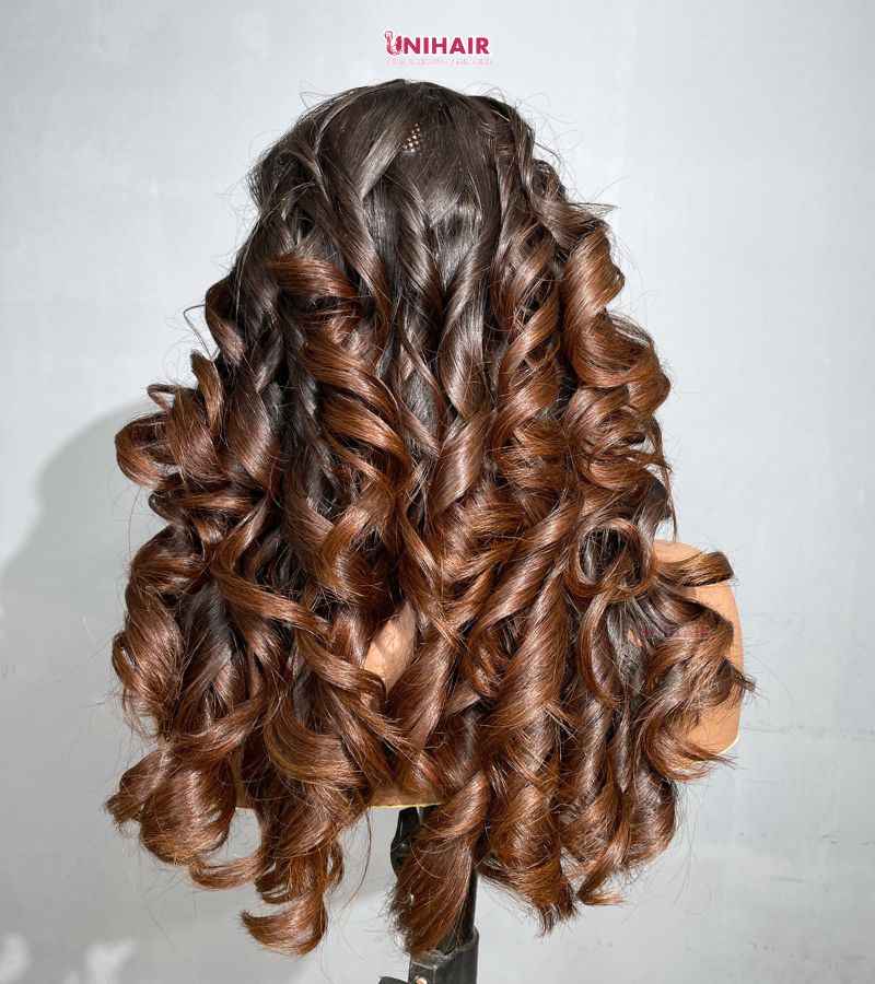 Body Wave Frontal Wig 22 Inches - 13x4 Ombre Brown Tip Wig | Unihairvn 6 Body Wave Frontal Wig 22 Inches - 13x4 Ombre Brown Tip Wig