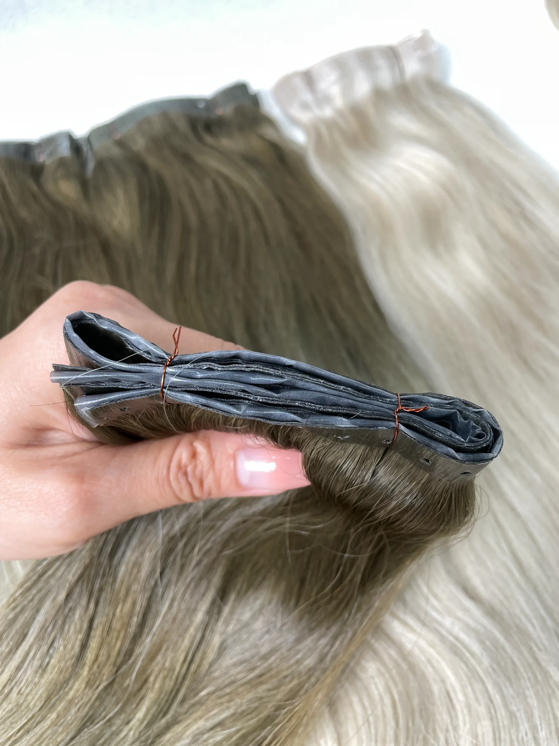 D’Amelio Weft direct micro-ring base detail for salon installation D’Amelio Weft direct micro-ring base detail for salon installation