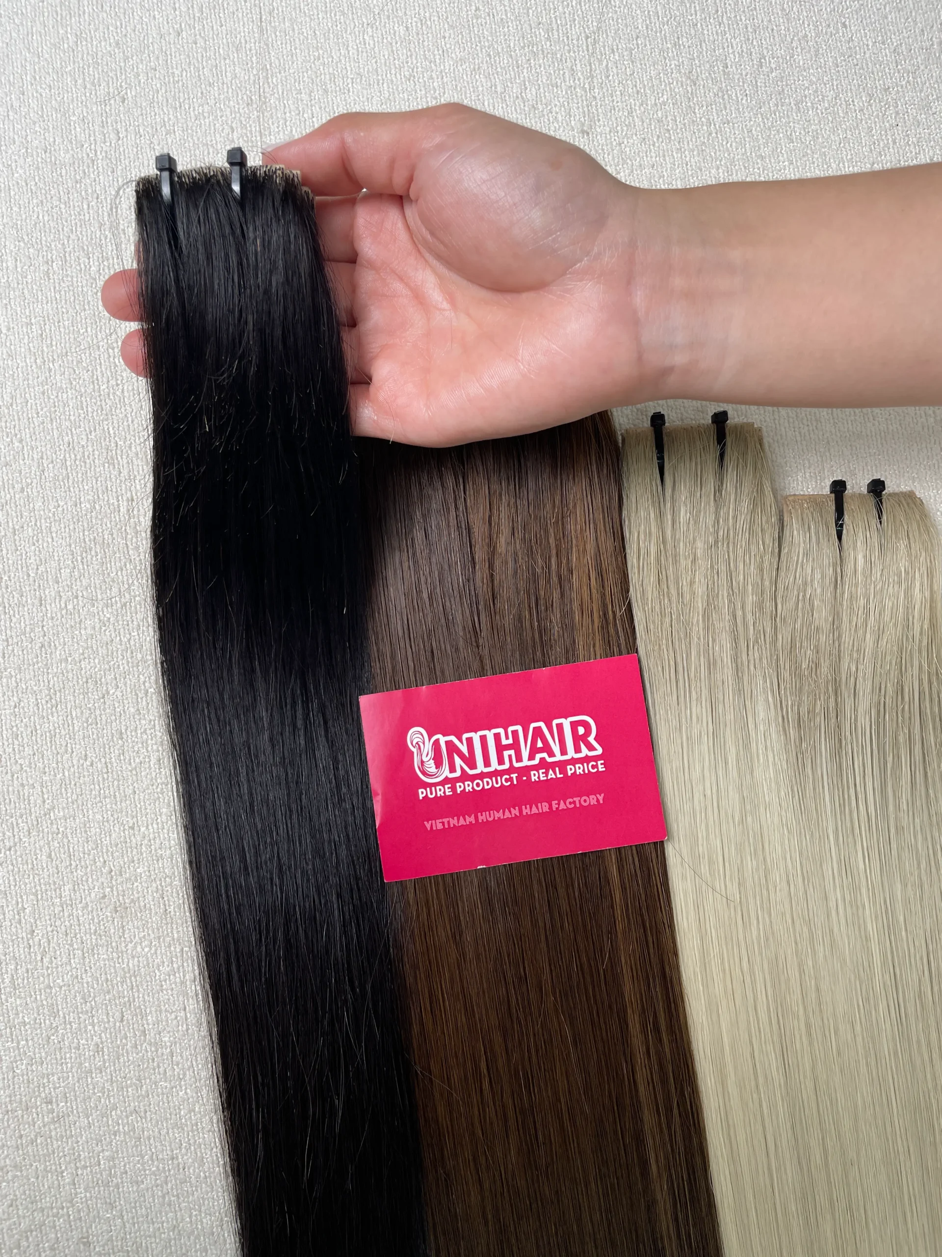 Tape-In Hair Extensions image 16 showing product gallery close-up by Unihairvn Vietnam hair factory Tape-In Hair Extensions image 16 showing product gallery close-up by Unihairvn Vietnam hair factory