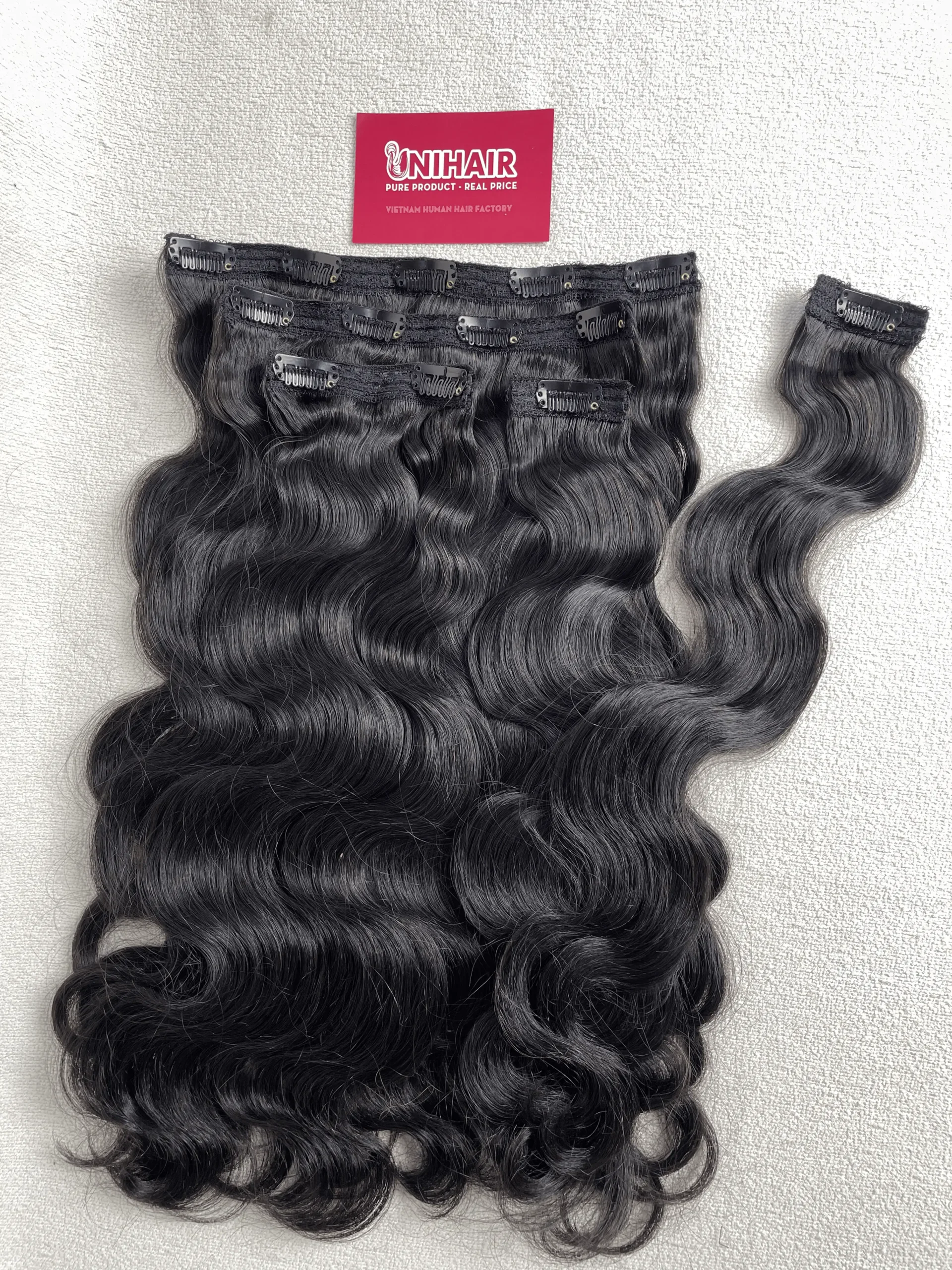 Clip-In Hair Extensions image 31 showing product gallery close-up by Unihairvn Vietnam hair factory Clip-In Hair Extensions image 31 showing product gallery close-up by Unihairvn Vietnam hair factory