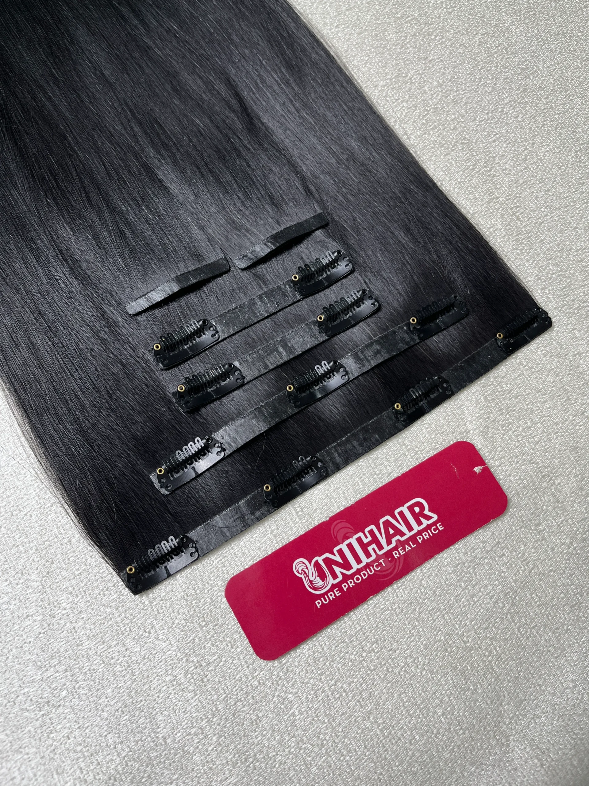 Clip-In Hair Extensions image 38 showing product gallery close-up by Unihairvn Vietnam hair factory Clip-In Hair Extensions image 38 showing product gallery close-up by Unihairvn Vietnam hair factory