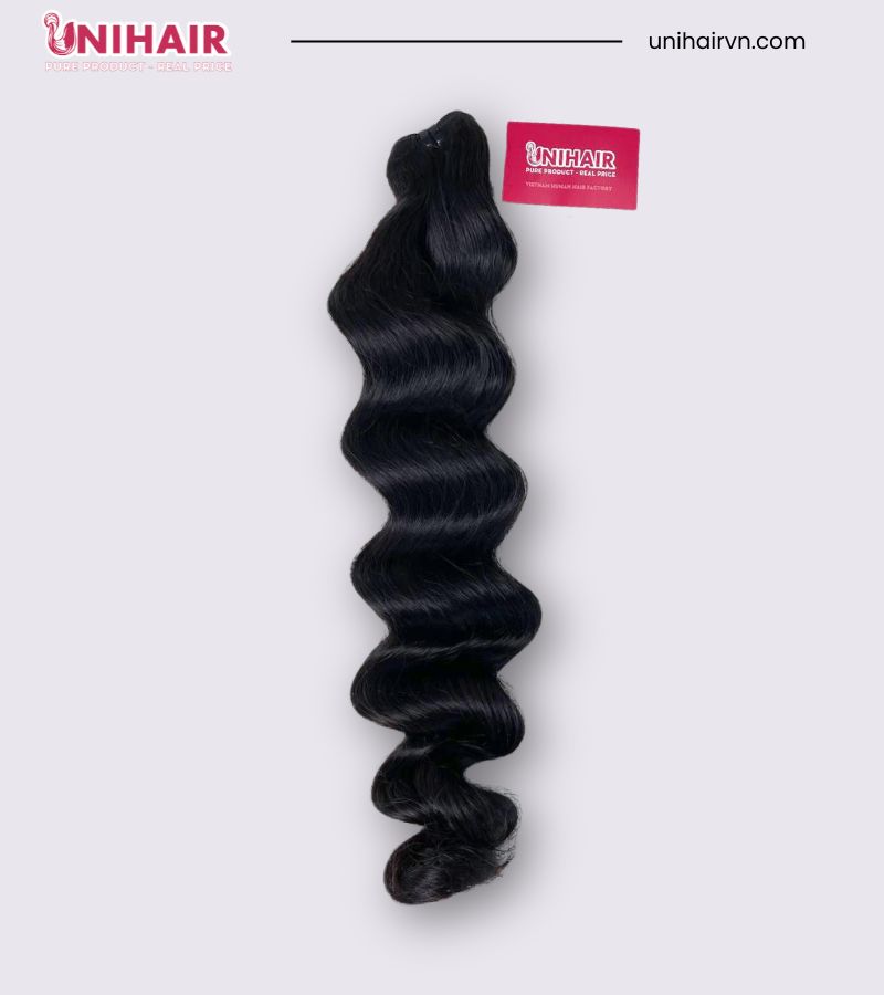 Raw Cambodian Wavy Hair Bundles – Full-Body Texture, Unprocessed & Long-Lasting