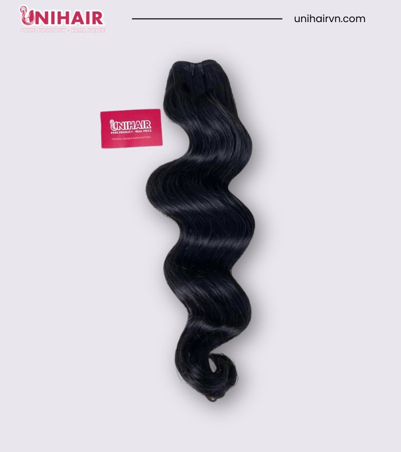 Raw Cambodian Wavy Hair Bundles – Full-Body Texture, Unprocessed & Long-Lasting